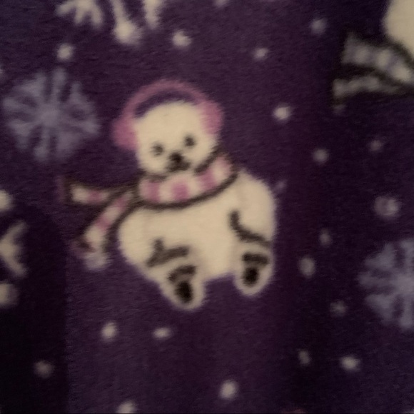 Denver Hayes Polar Bear 🐻❄️ onesie size small - Picture 6 of 9